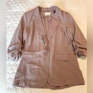 Lightweight blazer from LUSH